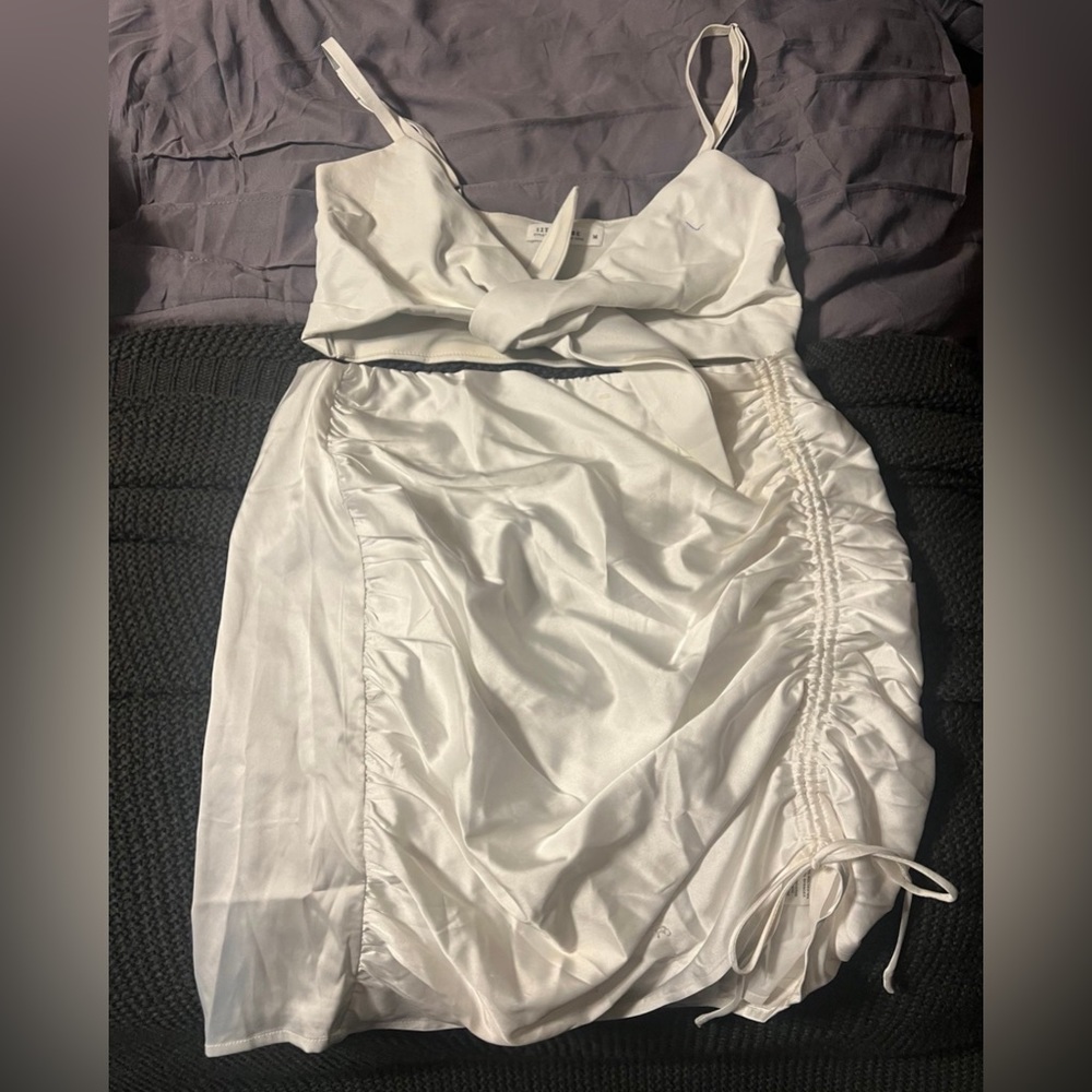 Two piece set